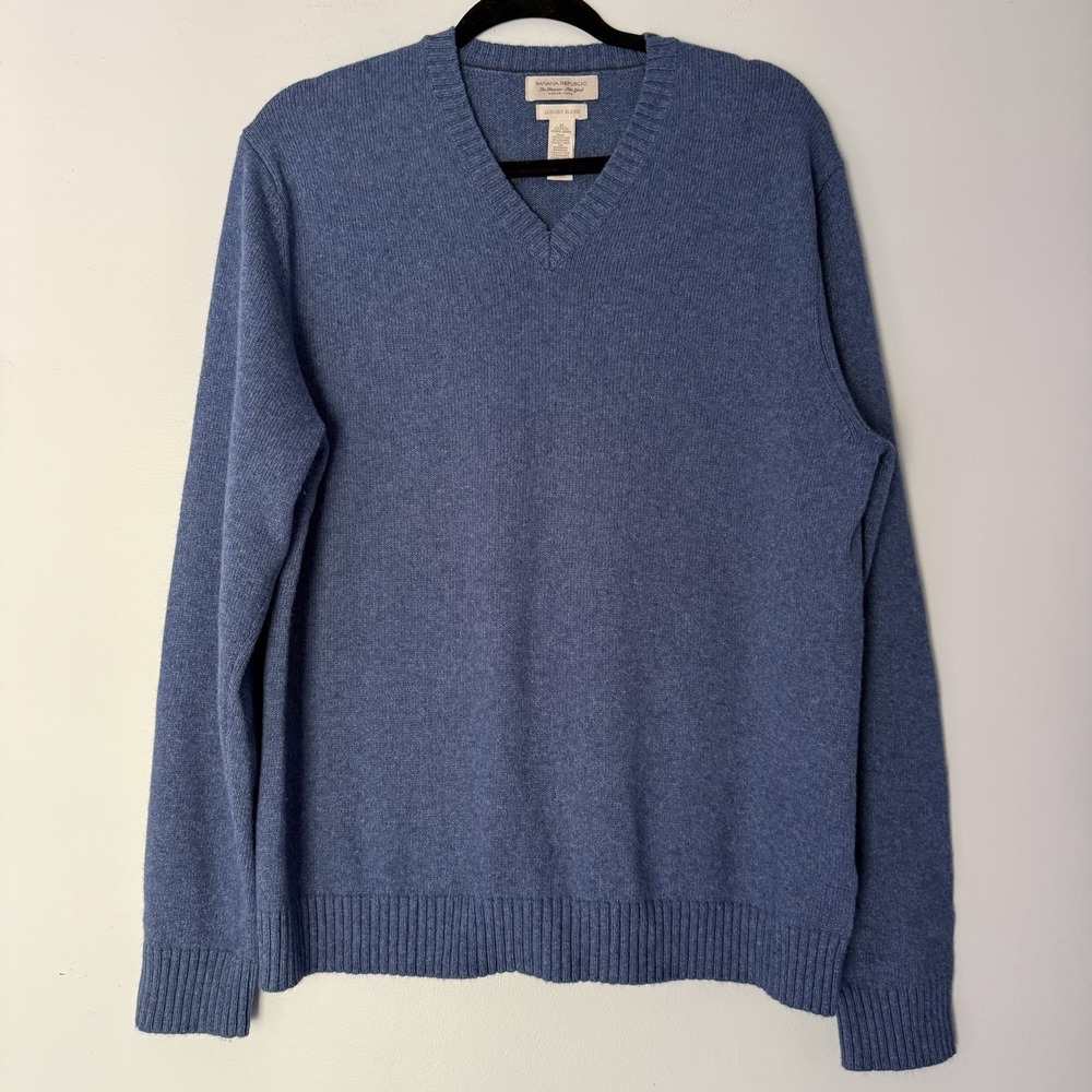 Banana Republic Luxury Blend V-Neck Sweater Mens Medium Blue Angora Cashmere